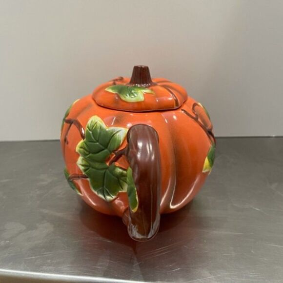 Vintage Rich Talent Hand Painted Majolica Teapot - Picture 3 of 8